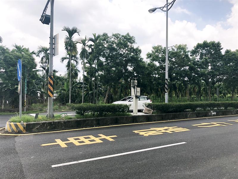 屏*科技大學科大路微氣候站